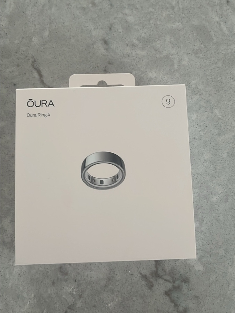 Oura Ring 4 Smart Ring - Silver Finish